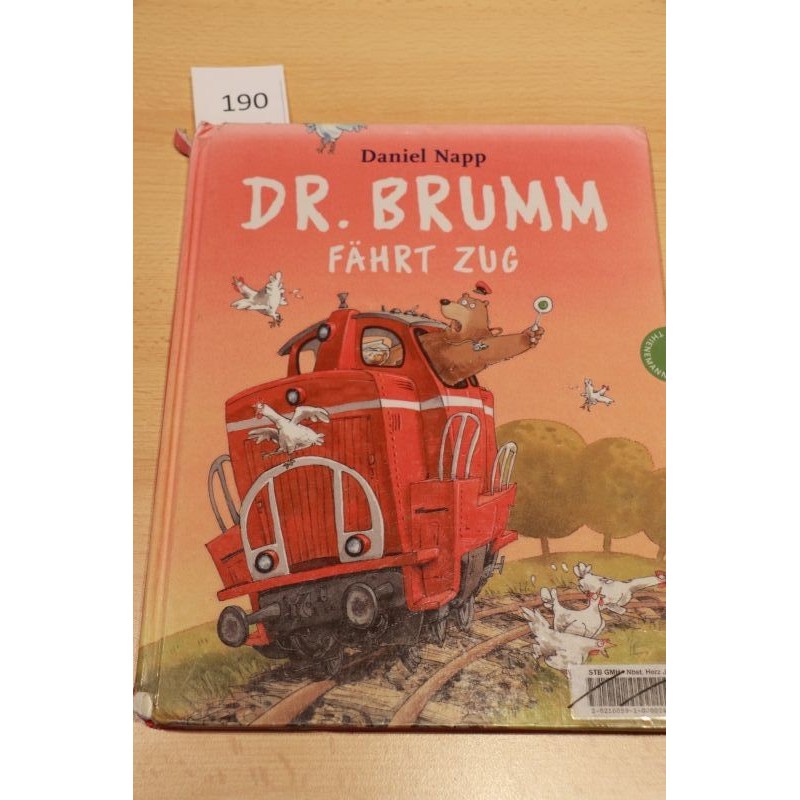 Dr. Brumm fährt Zug