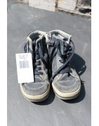 feste Herbstschuhe, Größe 32